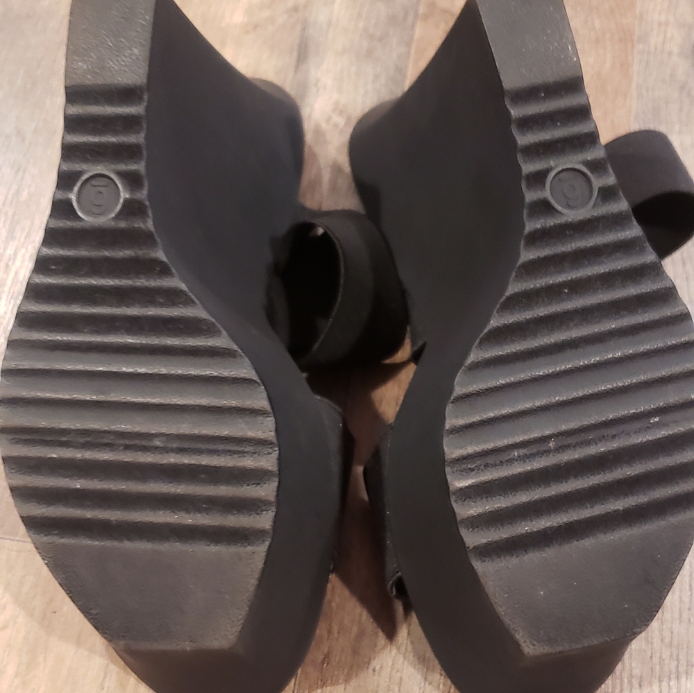Wedge Platform
